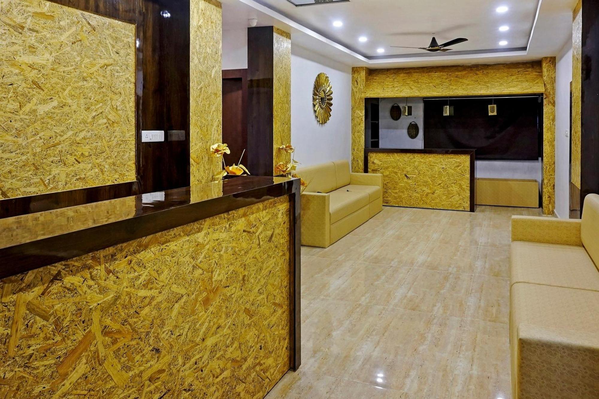 Collection O Gauri Shree Hotel Bhopal Buitenkant foto